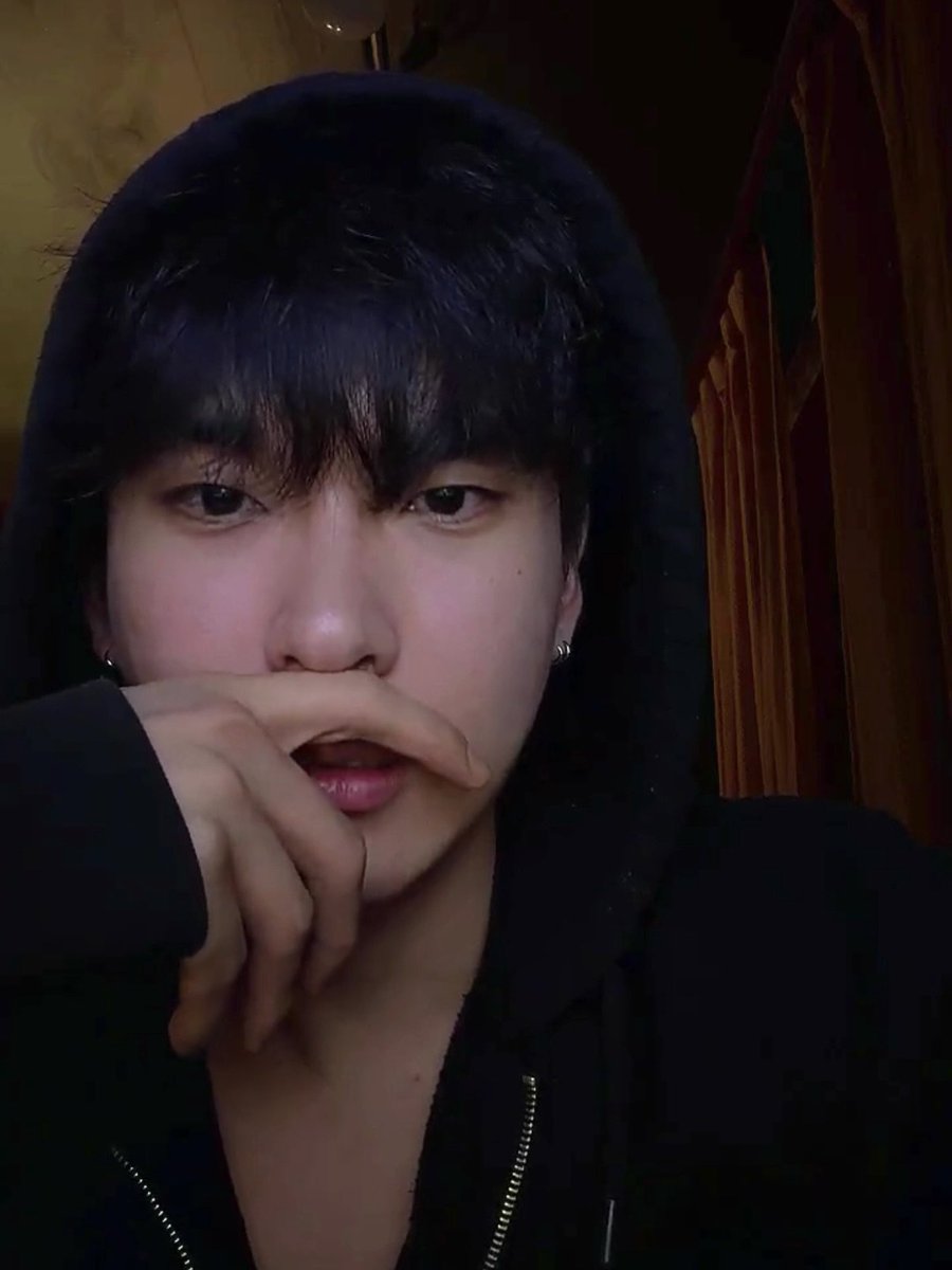 먼지 tweet media