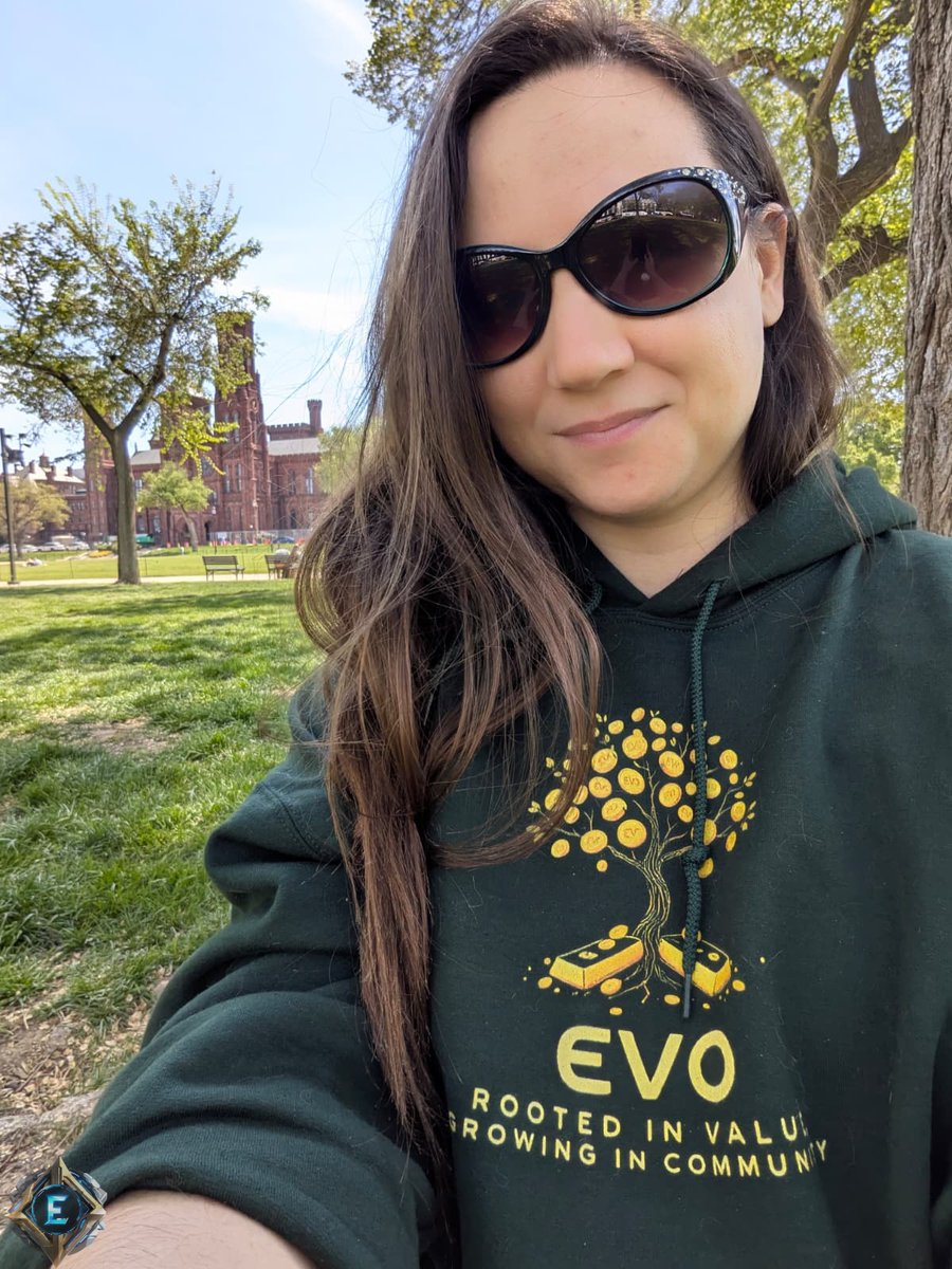 EVOLVE BLOCKCHAIN tweet media