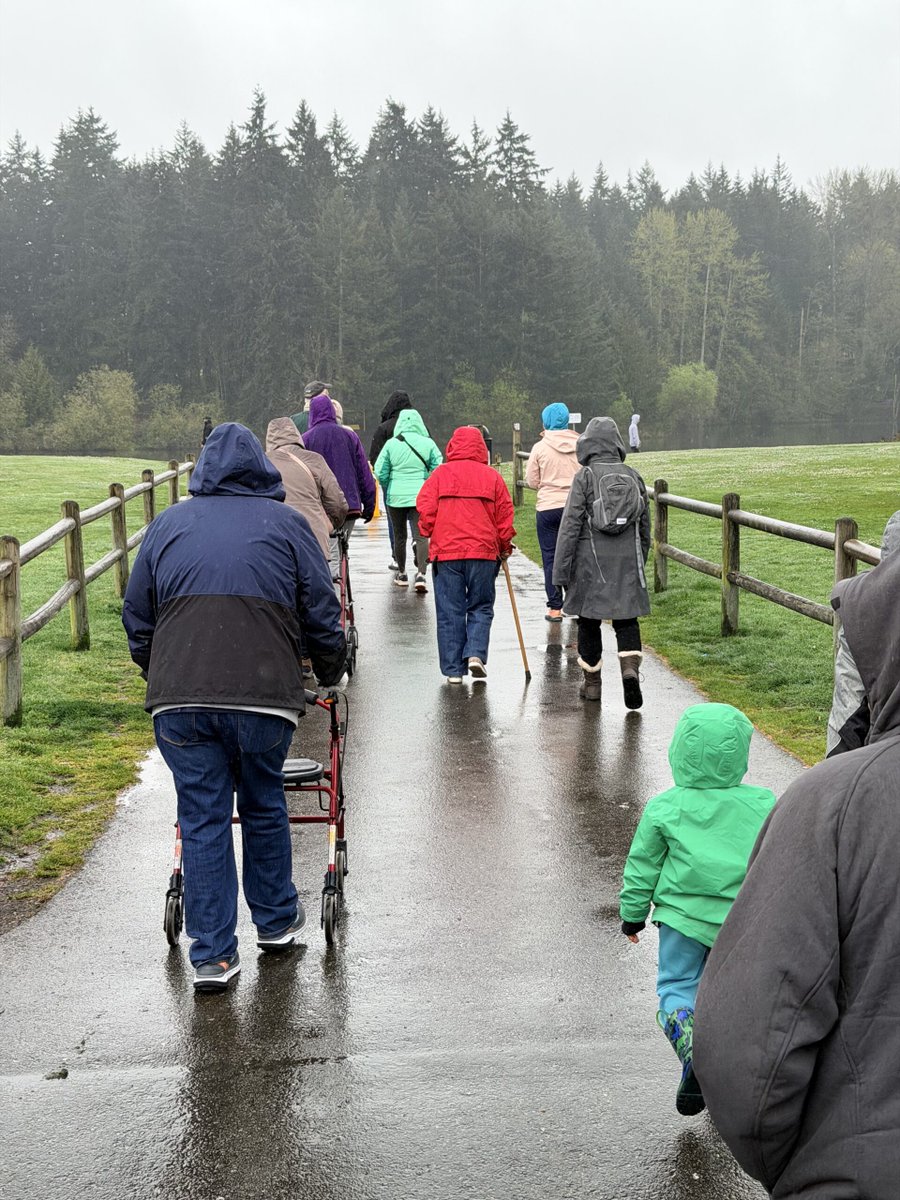 walkwithadoc's tweet photo. "My heart was so full of joy, and there were so many smiles," shared Walk Leader Dr. Emily Bertani. "I can’t wait until next month.”  Learn how you can start or join a Walk with a Doc program in your community at https://t.co/EWaou0hFSw. https://t.co/tvhVeRd9eG