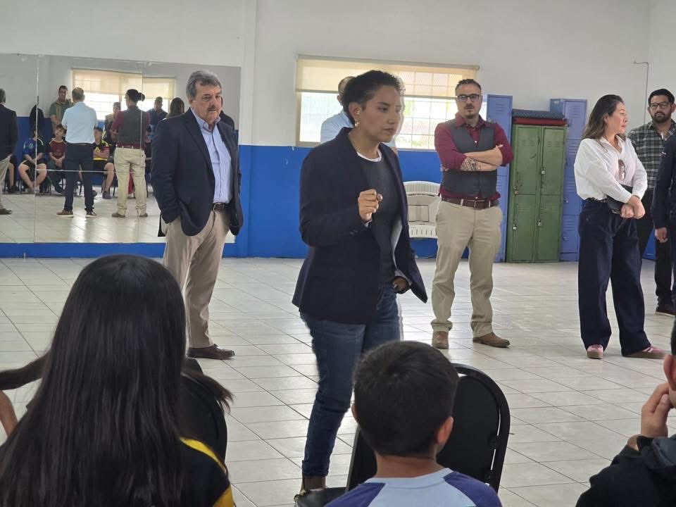 Esta semana hemos atendido la estrategia implementada por la Presidenta, Dra. <a href="/Claudiashein/">Claudia Sheinbaum Pardo</a> Jóvenes Transformando México; estuvimos en el estado de Chihuahua, Colima y Tlaxcala, sigamos trabajando en unidad y por el bienestar de las juventudes.

#HumanismoMexicano