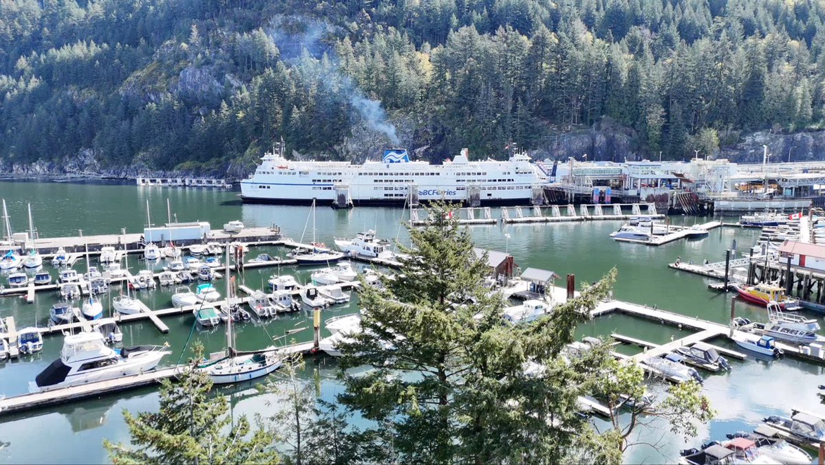 jarmstrongbc's tweet image. NEW: The Queen of Surrey - jokingly called ‘The Queen of Sorry’ by some Sunshine Coast residents - has broken down again.
@GlobalBC 
#bcpoli