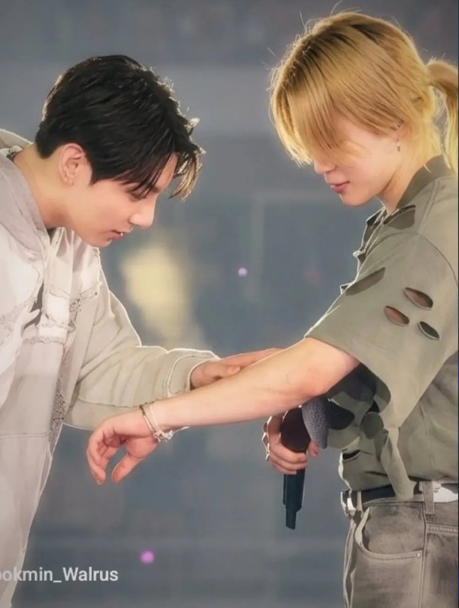 Jikook_Moments's tweet image. #Jikook ❤️ 
(Cr to owner)