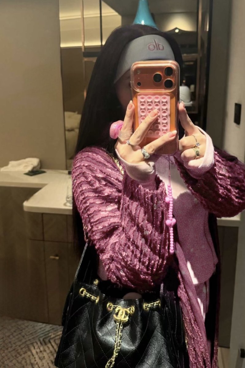 ﺷ͠ـېـﮪـٱڻـۂ𓅓 tweet media