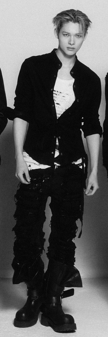 닠나노 tweet media