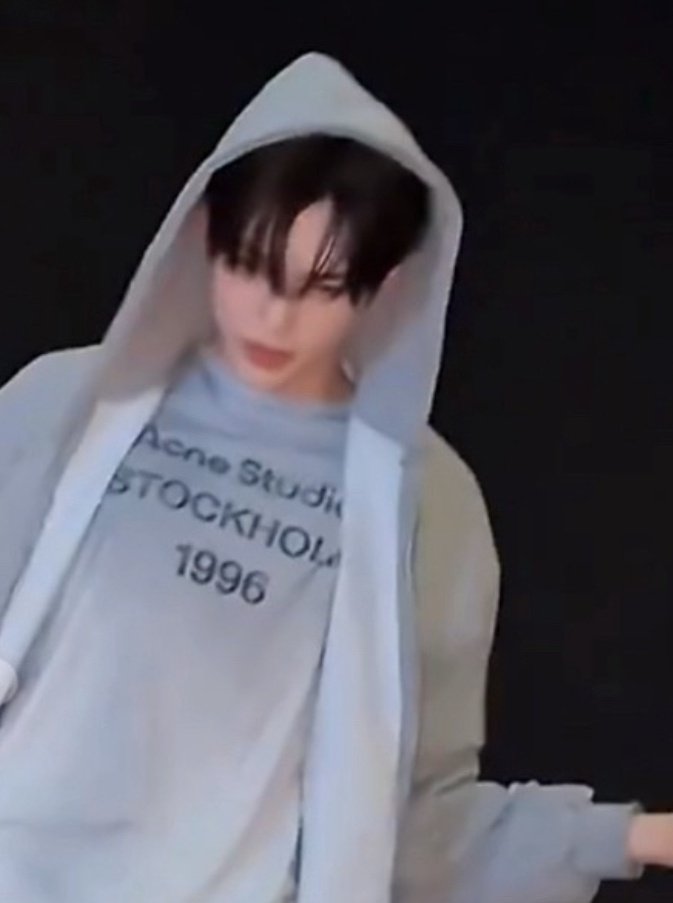 mari🍃 tweet media