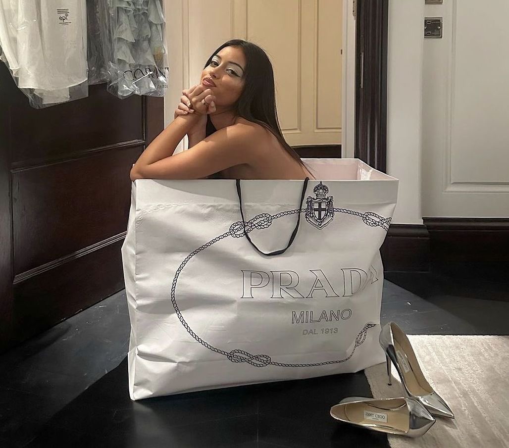 Lulú del Sol tweet media