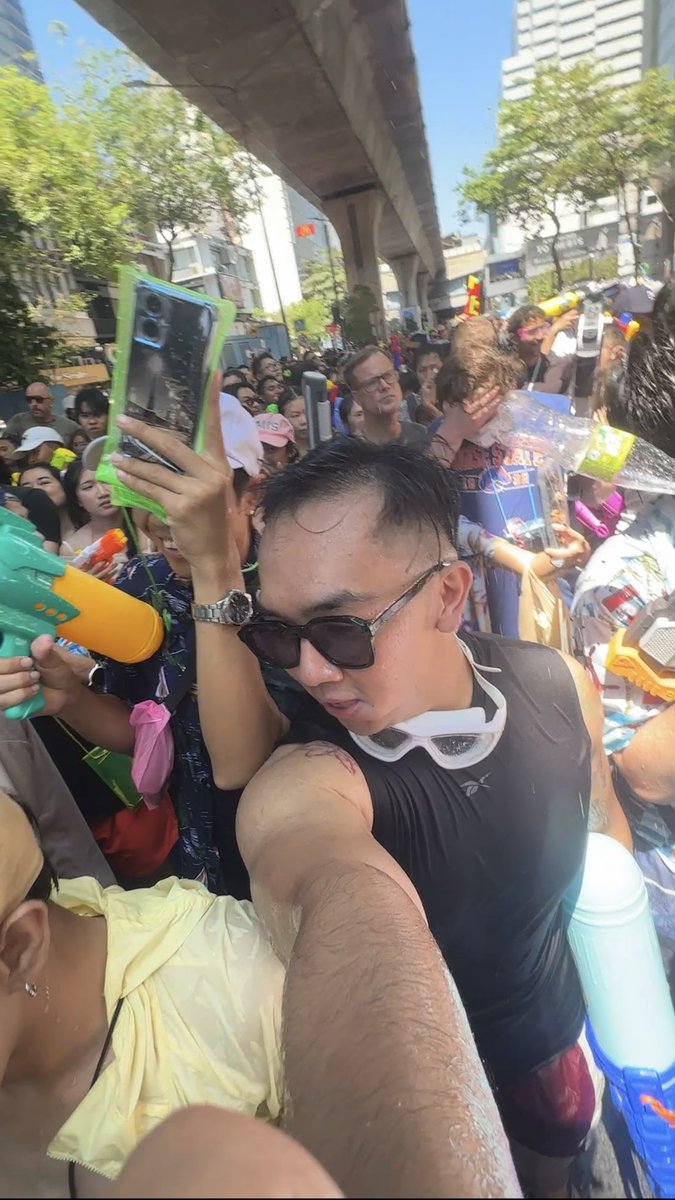 its_leewwoo's tweet photo. Day 2 Recap https://t.co/2xfs3b8g4F