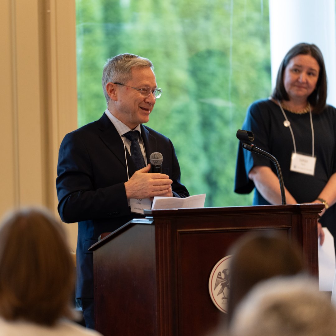 EastmanDental's tweet image. Congrats to Drs. Elli Anna Kotsailidi, Erinn Enany, and Shasha Cui, who were inducted in the first class of URMC’s Academy of Educators! Founding members include Drs. Eli Eliav, Jin Xiao, Cyril Meyerowitz, and Jack Caton. #EastmanFamily #LifelongLearning #ExcellenceinEducation
