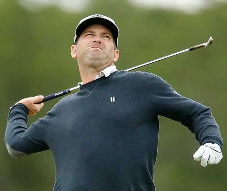 MyGolfSpy's tweet photo. One of the worst feelings in is catching a chip thin and watching it rocket 30 yards past the hole.

Good news: it’s usually not your swing, it’s how you’re setting up. 

Here’s the fix: https://t.co/NE8Fxa8KSN https://t.co/izB6cESXHr