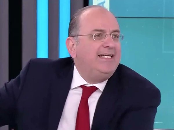 - Μονο δεξιοι φοιτουσαμε στο Southeastern.........οι αριστεροι προτιμουσαν τα αλλα τα κρατικα !!!