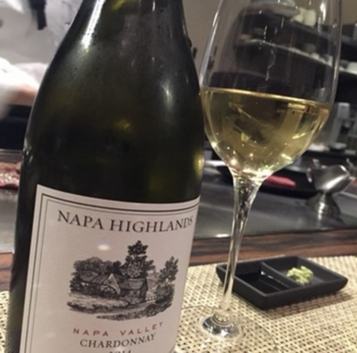 anna87saki's tweet photo. 今夜はワイン🍷

お肉だけど白飲んじゃった！ https://t.co/pZm8FsNr6h