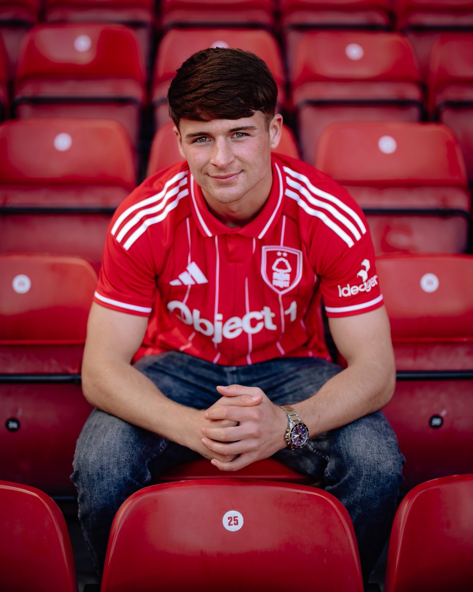 Nottingham Forest Academy tweet media