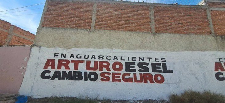 TreveraJ's tweet photo. @arturoavila_mx @AlessandraRdlv El comal le dijo a la olla verdad? https://t.co/T66rDuBzp1