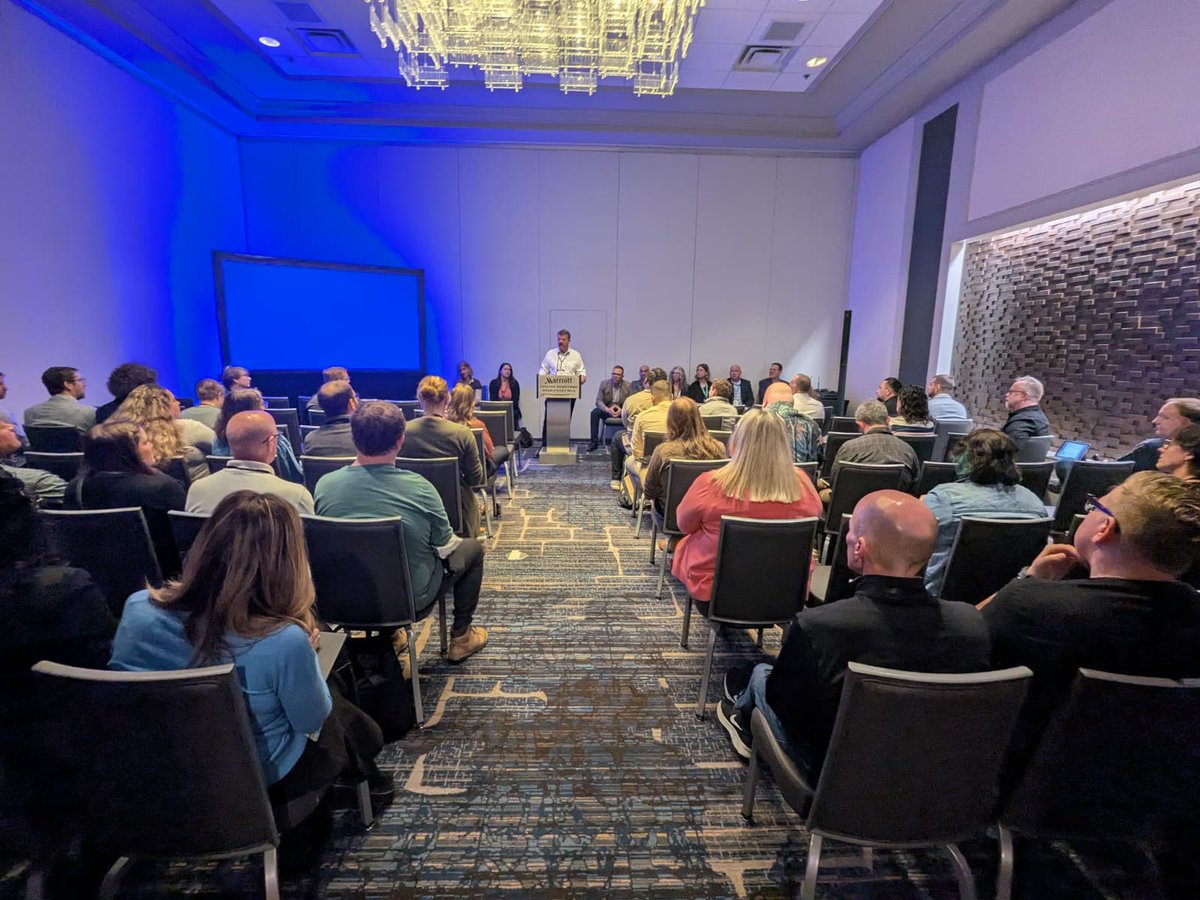 iii_Innovative's tweet image. Thank you to all who attended the Q&amp;amp;A session with Clarivate executives at IUG 2026 in Chicago.  

Your voices matter and we appreciate the discussion, insights and opportunity to talk together with the IUG community.   

#IUG2026 #LibraryCommunity