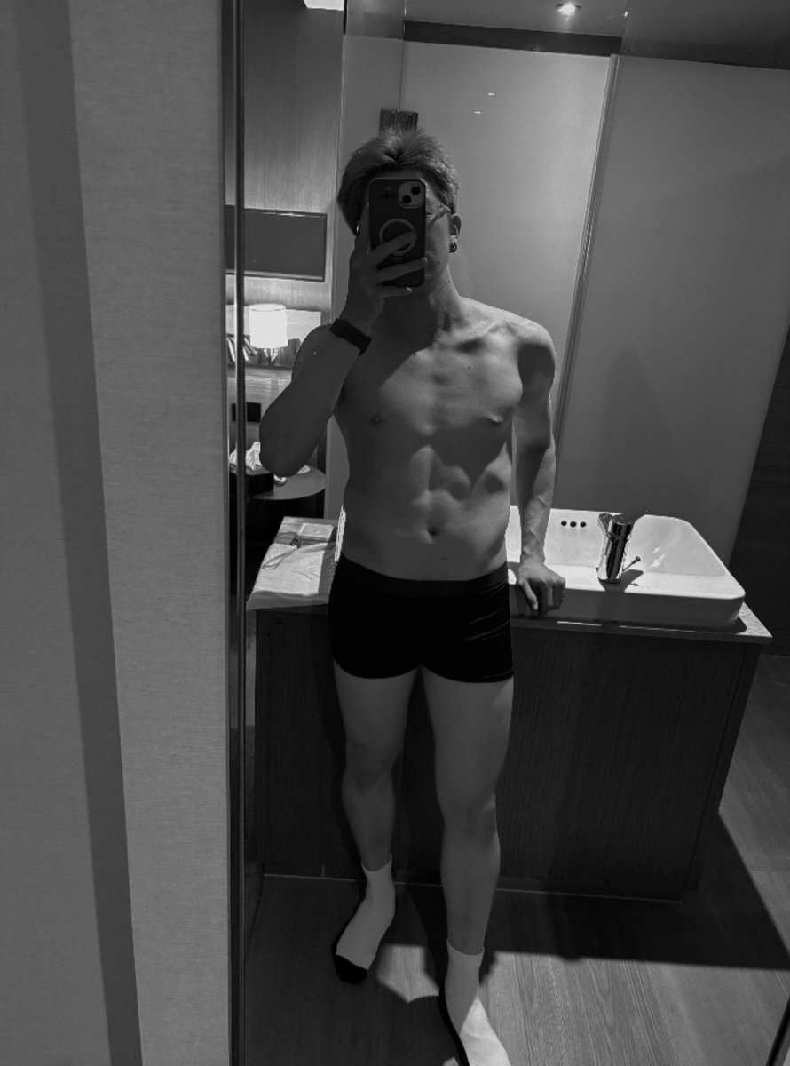 劉昊廷 tweet media