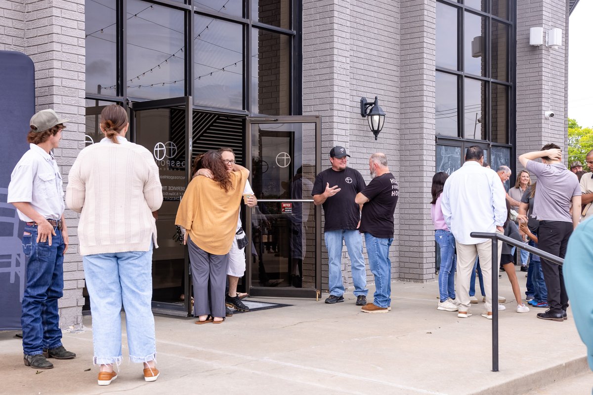 It’s Wednesday and you know what that means…a great time of teaching and hanging out together at Crosspointe! 

Invite a friend and join us tonight at 7 PM.