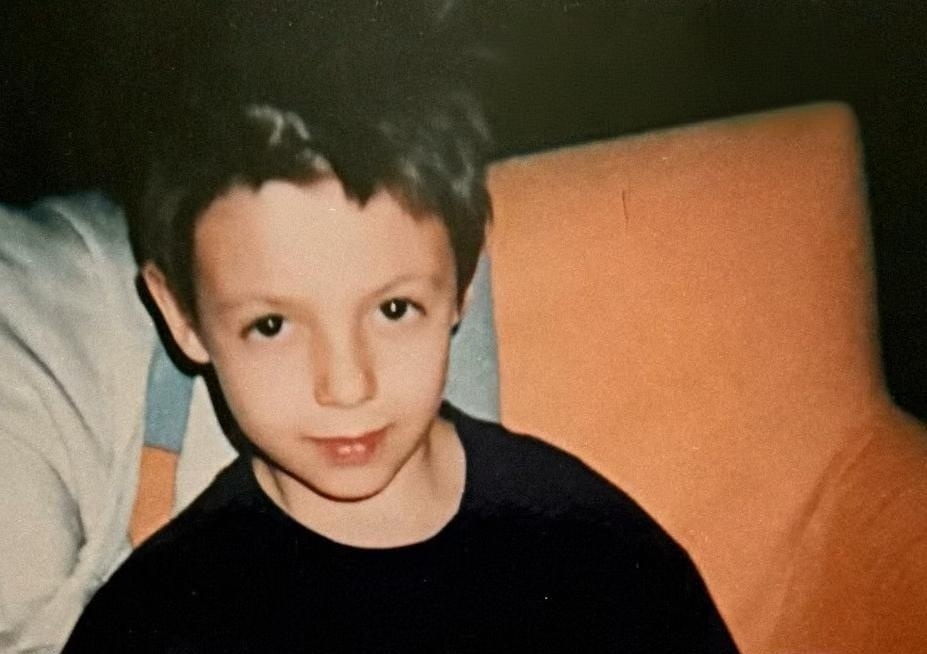 questo è il bambino a cui avete aumentato il prezzo delle sigarette