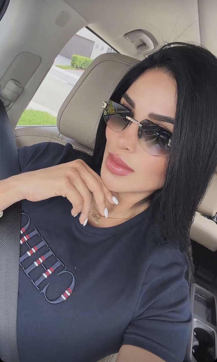 A disfrutar q ya es ombligo de semana 😘🌟