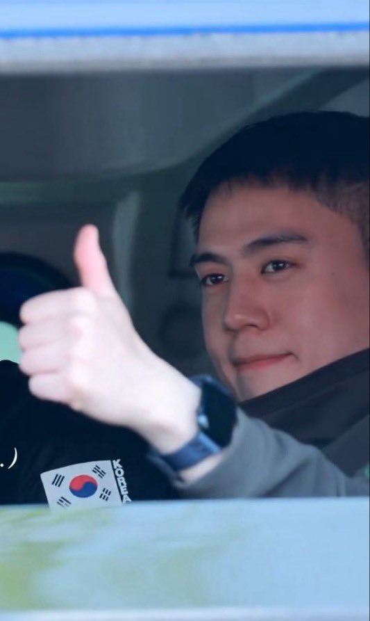 ⸜ ☾ ⸝‍ tweet media