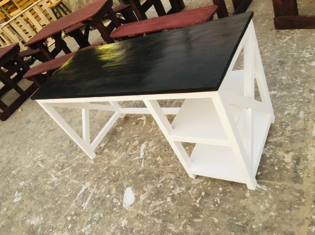 🪑 Study Desk for Sale 📏 Dimensions: • Length: 1500mm • Width: 610mm ...