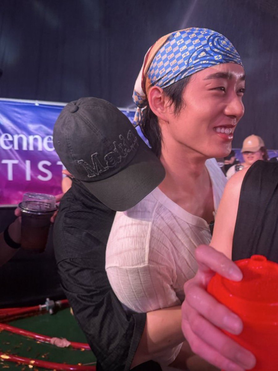 BABY_BEAM . ·͜·. 🎸🦈 tweet media