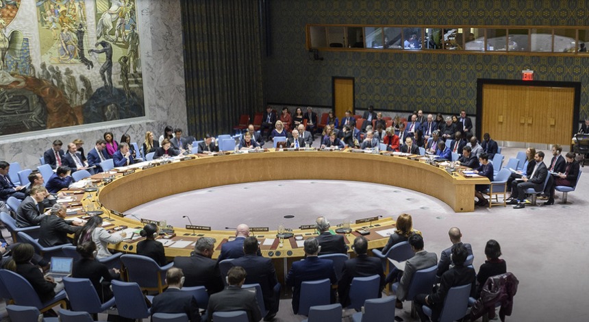 « Nous sommes très déçus par le fait que le Rwanda continue d'exacerber le conflit, ce qui constitue une violation directe de ses obligations au titre des Accords de Washington. Nous réaffirmons à nouveau l’appel à un retrait immédiat des troupes rwandaises. Nous réaffirmons la