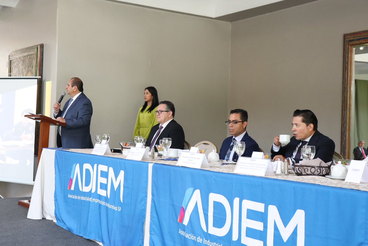 Secretaría de Desarrollo Económico y del Trabajo tweet media