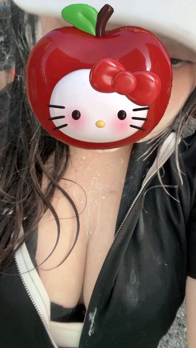 𝗃𝖺𝗇𝗂𝗌 tweet media