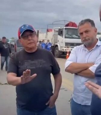 Veo está imagen y me digo "que lindo es Tucumán", pero miro la cara de Darío Monteros y se me pasa.