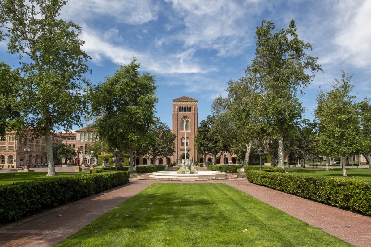 TheMarsSociety's tweet image. #Mars nerds wanted! 🔴 #Volunteer at the 2026 Int'l Mars Society Convention at @USC in #LosAngeles (Oct 22–24). Give 10 hours → get free access to talks &amp;amp; panels (no banquet). Interested? For full info, contact: convention.staff@marssociety.org. #mars2026 #moon #spacex #nasa