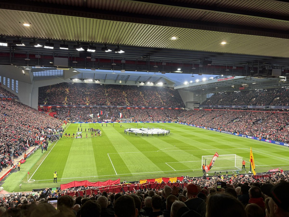 LewisMaddocks's tweet photo. PSG https://t.co/8jDdnMrHHr