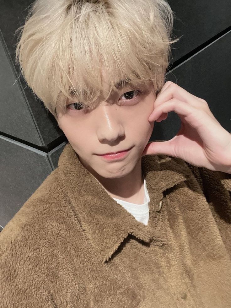 𝙑𝙤𝙨𝙨𝙖 𝘼𝙡𝙩𝙚𝙯𝙖,𝒞𝒽ℴ𝒾 tweet media