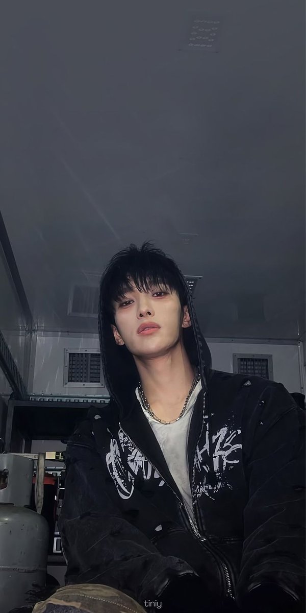 ENHYPEN IS 7 tweet media