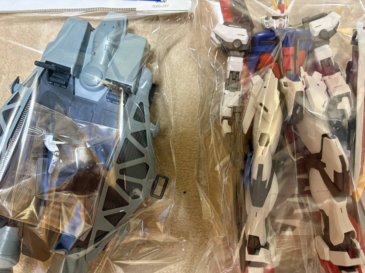 sabaminn's tweet photo. 【完成】
今年1作目。リサイクルショップで2200円で売られてたMGエールストライクガンダムRE

#ガンプラ https://t.co/XVAbPX967h