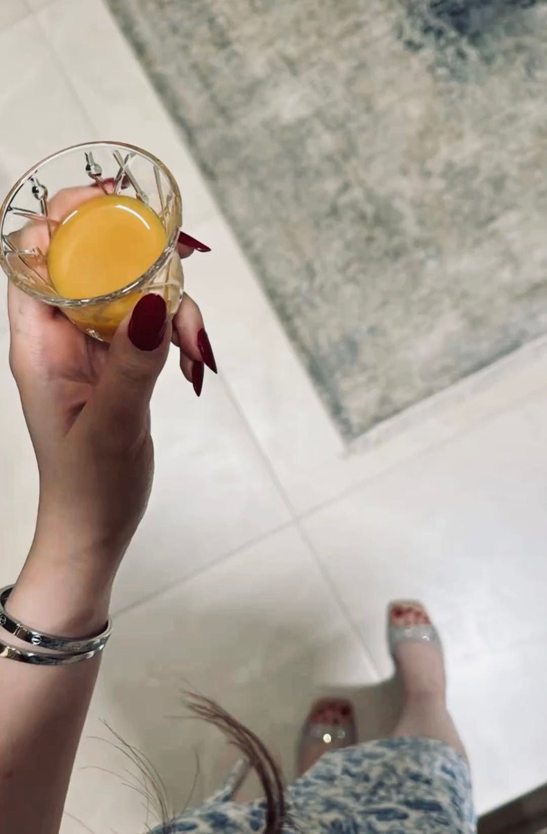 𝒟𝒾𝓂𝒶 tweet media