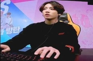 kim casta tweet media