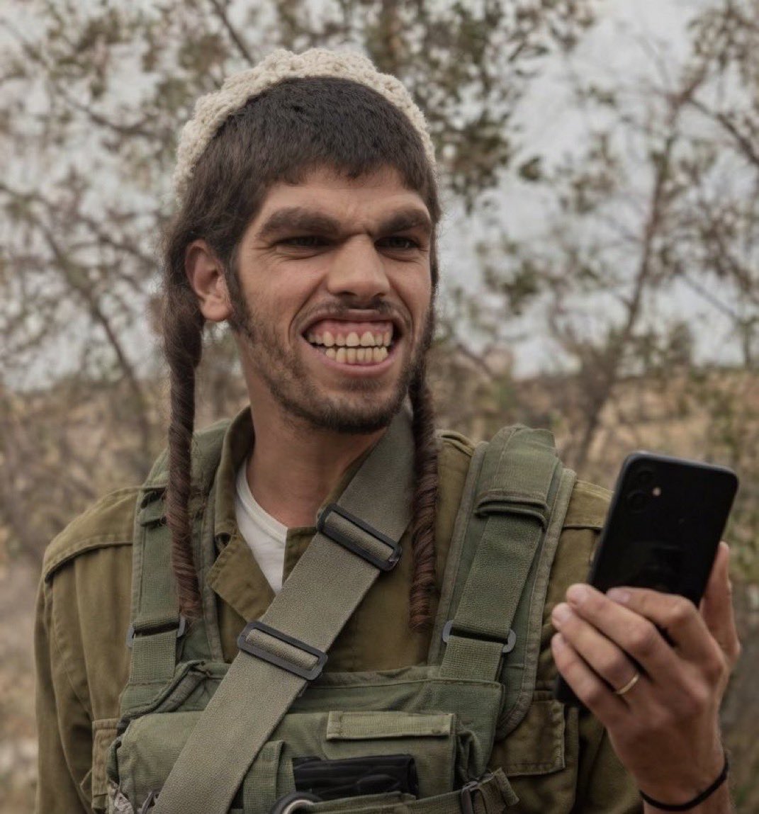 Bilzerian Blitzkrieg tweet media