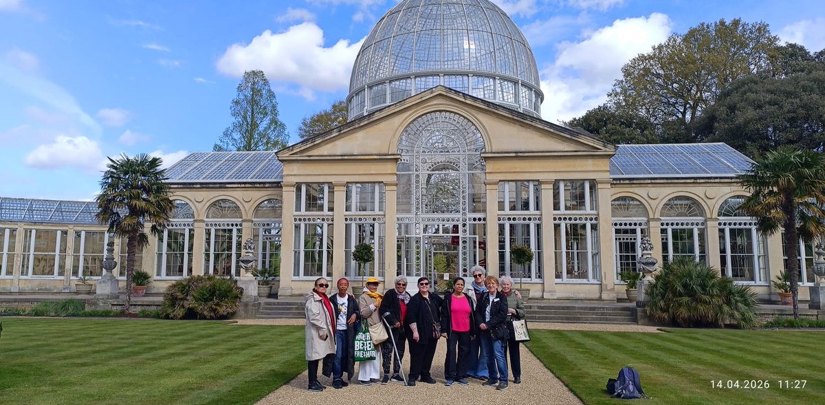 MasbroCentre's tweet photo. The Masbro Elders enjoyed a fab day out at Syon Park today.  Contact info@upg.org.uk for details of our upcoming activities and trips.🎉😊 
#olderpeople #elders  #westlondon #syonpark @Masbro_Elders https://t.co/JSQSGbwjoJ