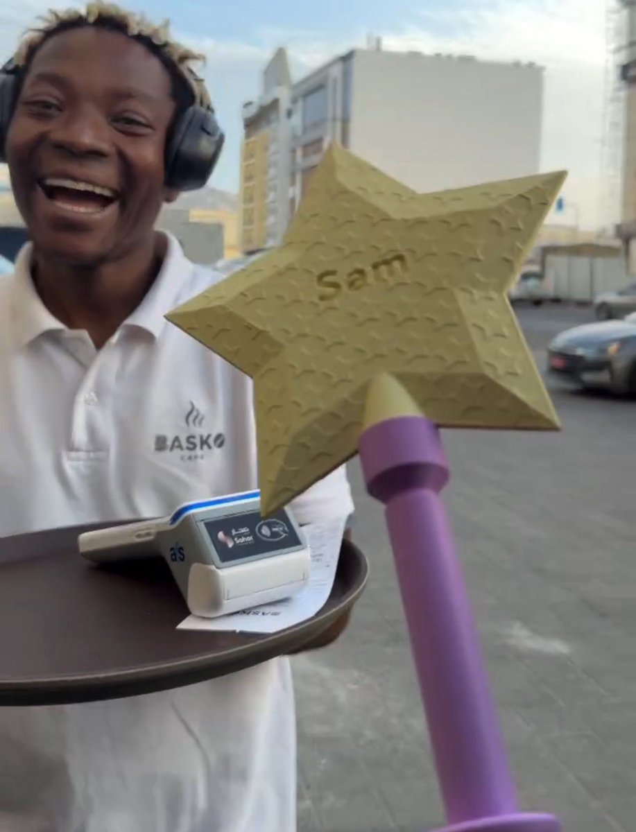 ؜ثيرا tweet media