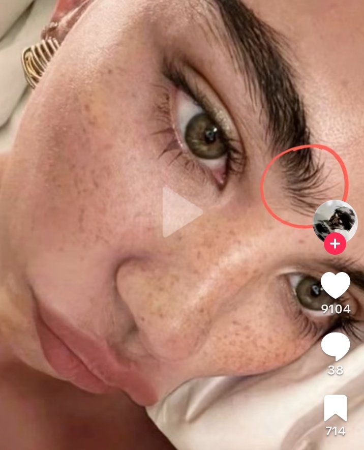 Calineczka࿓ tweet media