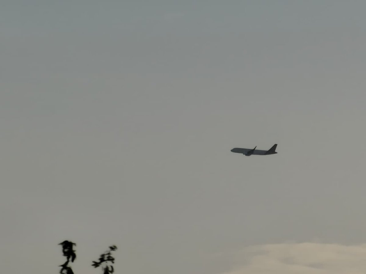 Let’s see those planes!✈️ 📸