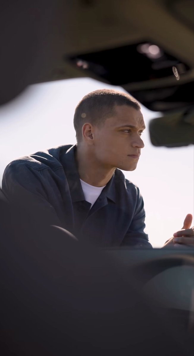 𐦍༘⋆ tweet media