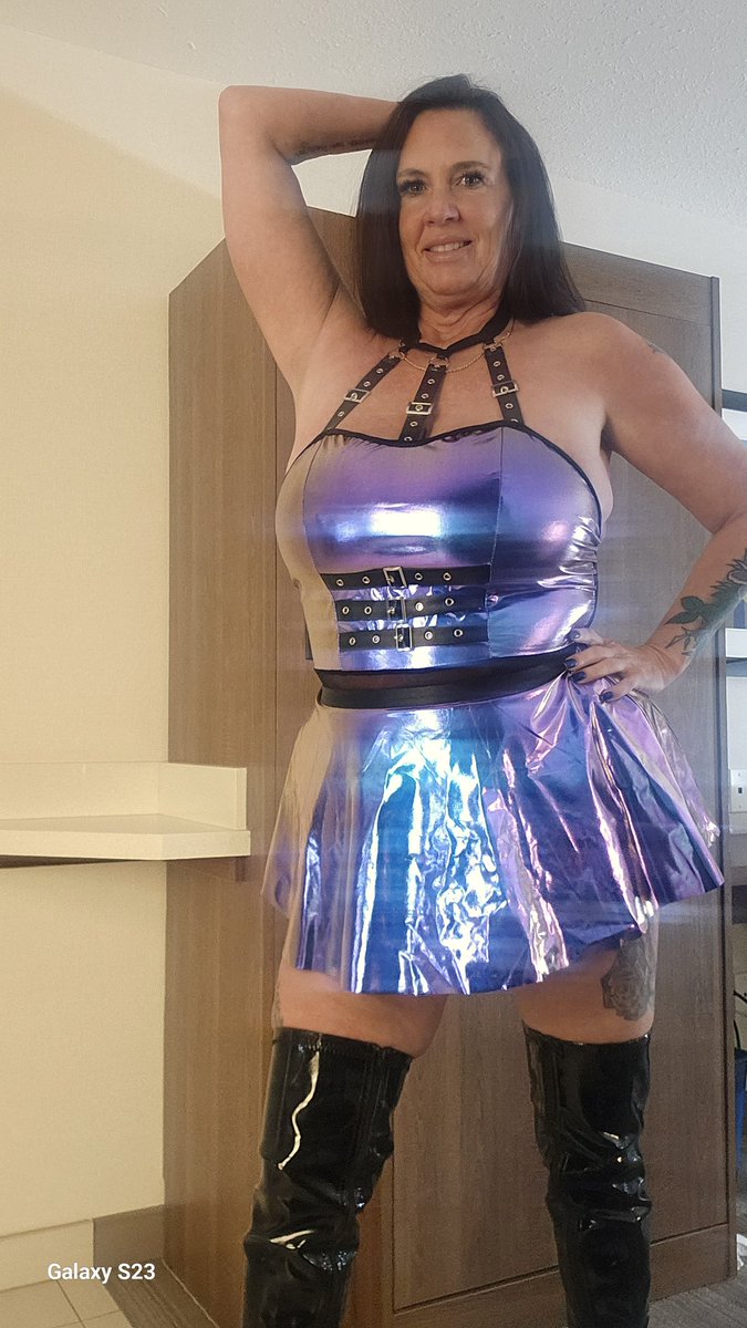 little milf of the prairie tweet media