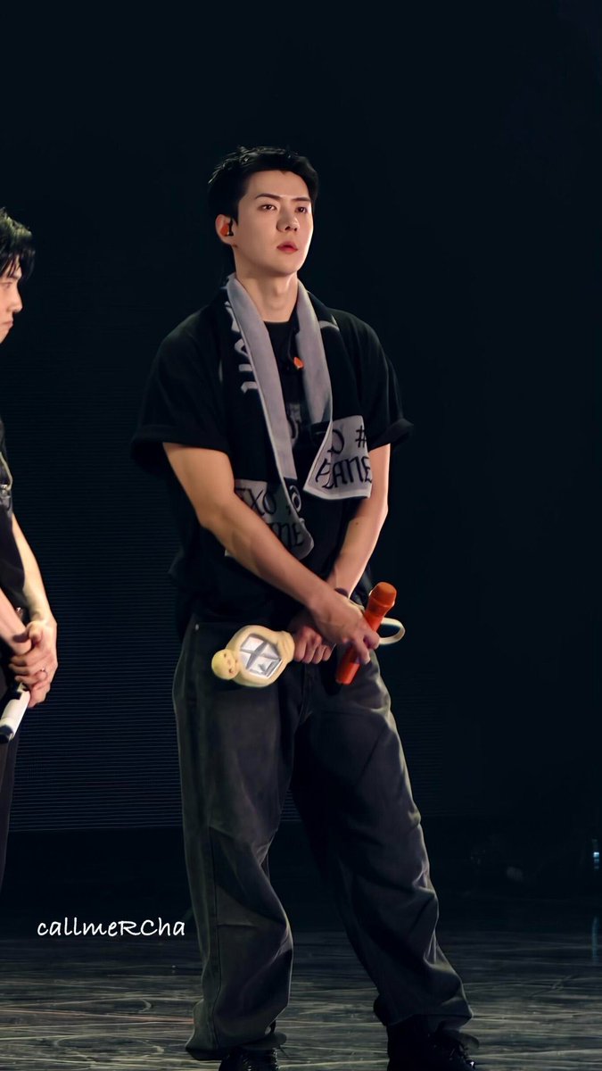 𝜗𝓐𝓥𝓐𝜚 tweet media