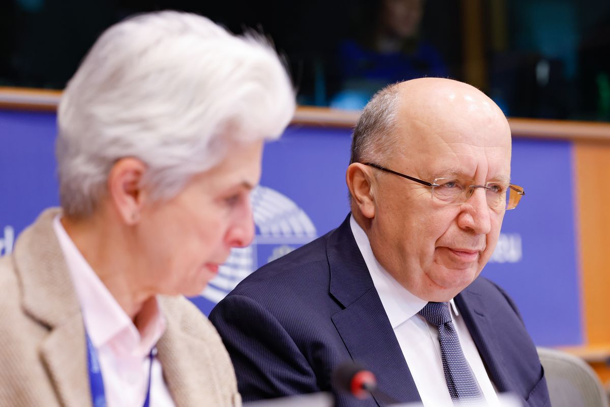 Euractiv tweet media