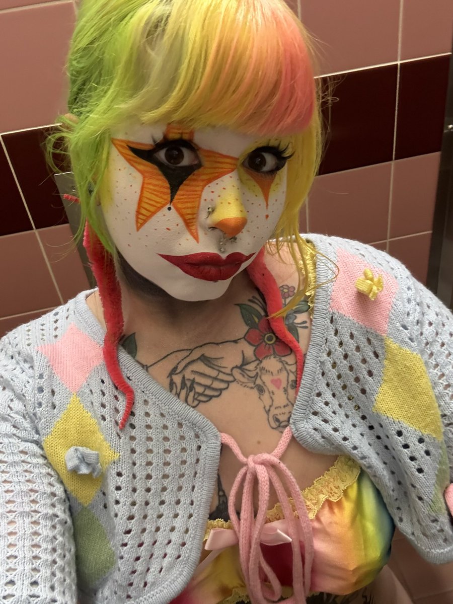 alex 💞 tweet media