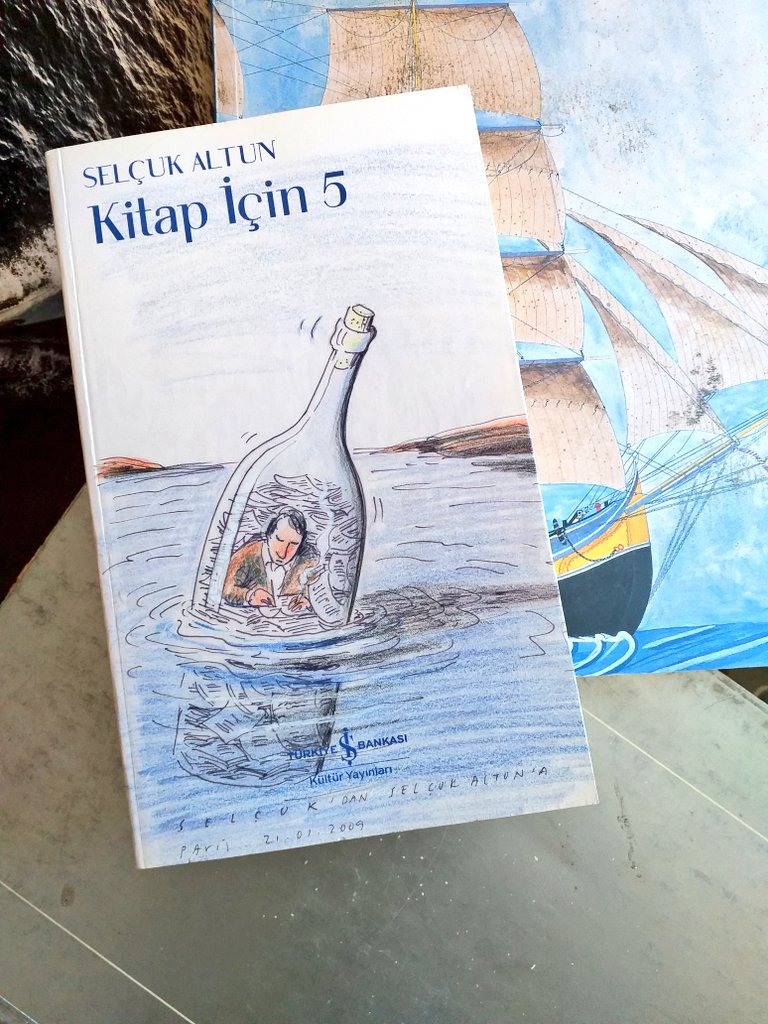 EmreTemelcan's tweet photo. "Akıllı adamın sorusunda yanıtın yarısı da vardır."
- Suleyman İbn Jabiral, 1050.
#Kitap: Selçuk Altun, Kitap İçin 5, Türkiye İş Bankası Kültür Yayınları https://t.co/jAB8EHySa1