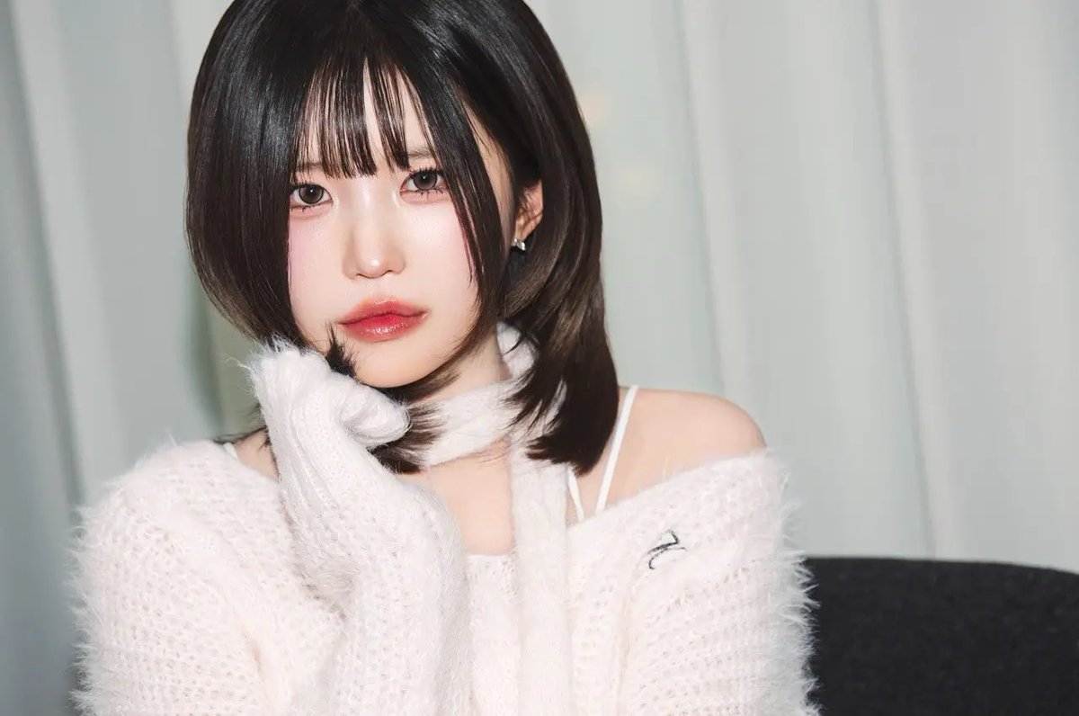 hayoung pics🍀 tweet media