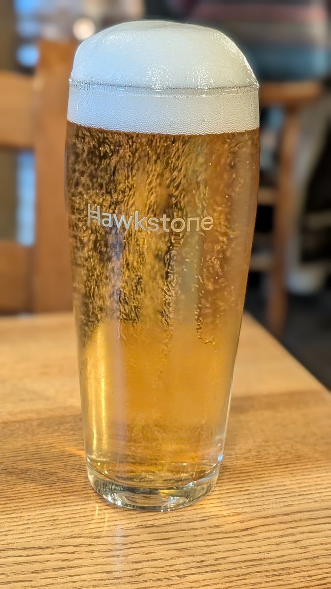 RobertoValcarce's tweet photo. @JeremyClarkson I came all the way from Spain and had to try your Hawkstone lager. Hats off! Proper brew. Thanks! https://t.co/PoLJoNp91o