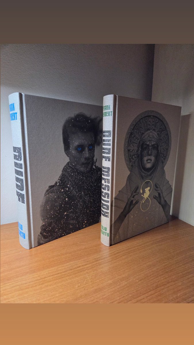 I regali a tema Dune continuano con queste edizioni SPETTACOLARI della Folio Society.